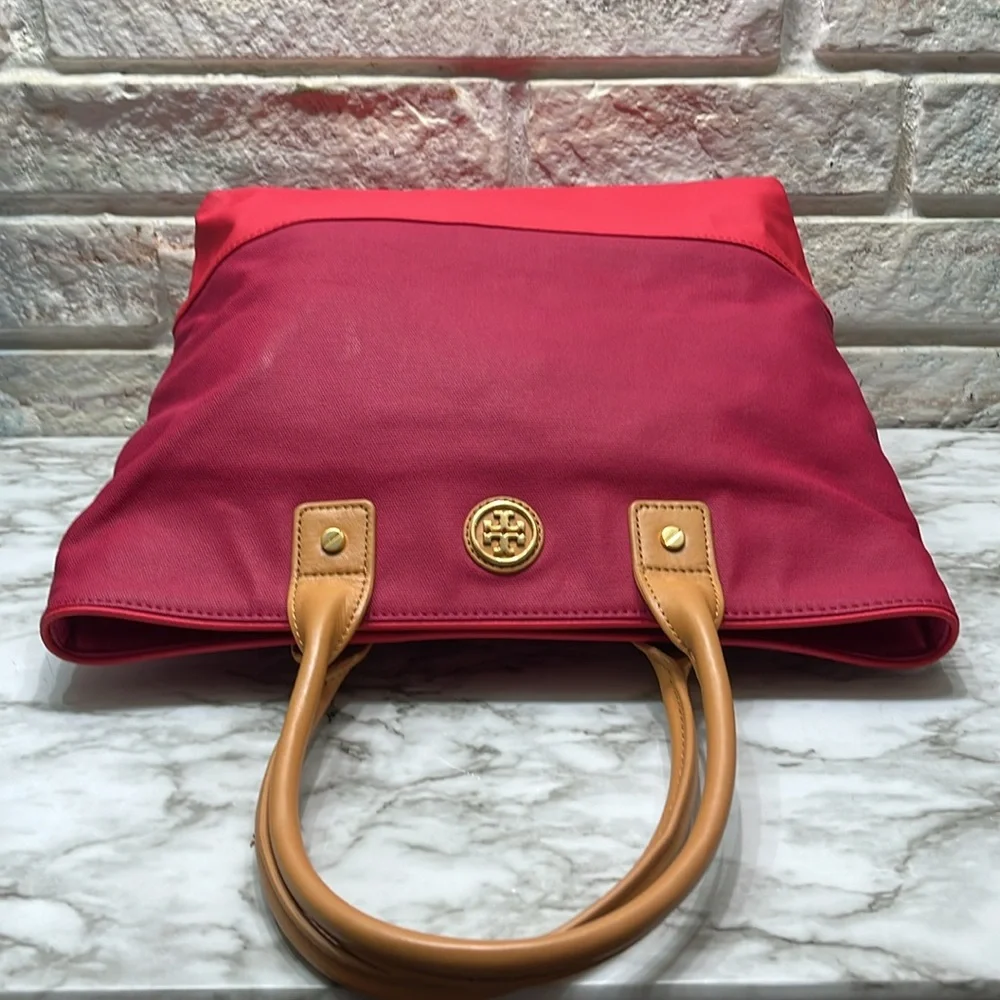 TORY BURCH LEATHER AND CANVAS TOTE BAG IN EUC - Picture 9 of 15